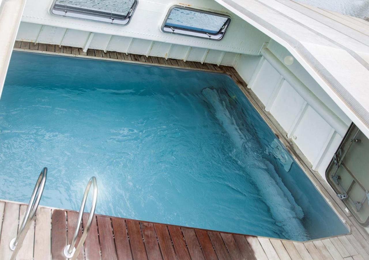B&B Droomboot Oudenburg Dış mekan fotoğraf