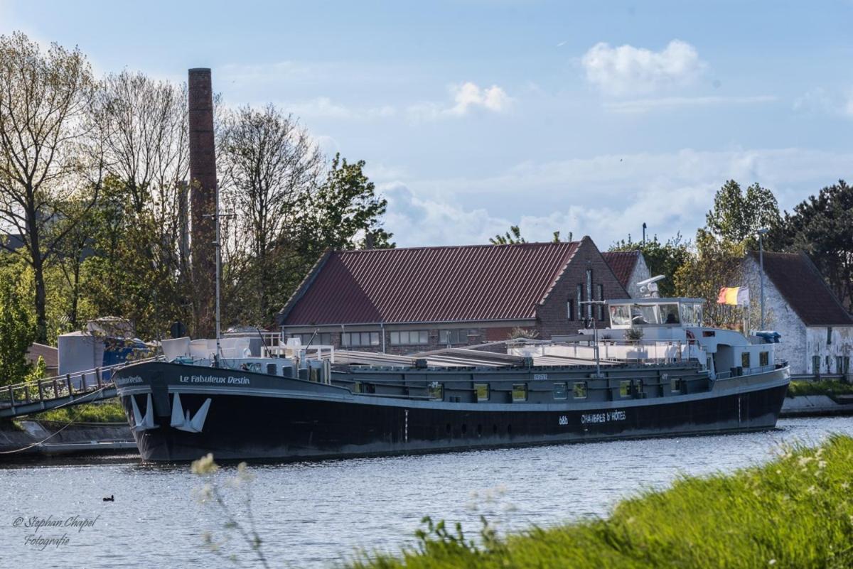 B&B Droomboot Oudenburg Dış mekan fotoğraf